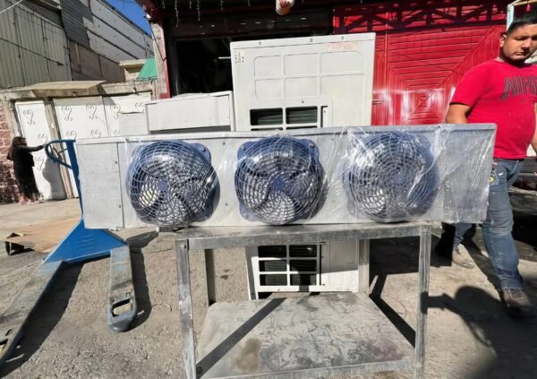 Evaporador bohn 3 ventiladoresImagen de WhatsApp 2025-05-28 a las 11.00.02_b8f2a8fe-low_res-scale-2_00x Evaporador de 3 ventilas BOHN 110v